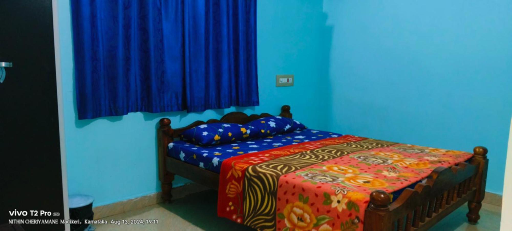 Nithin Homestay, Private 3Bedrooms House,Madikeri Extérieur photo