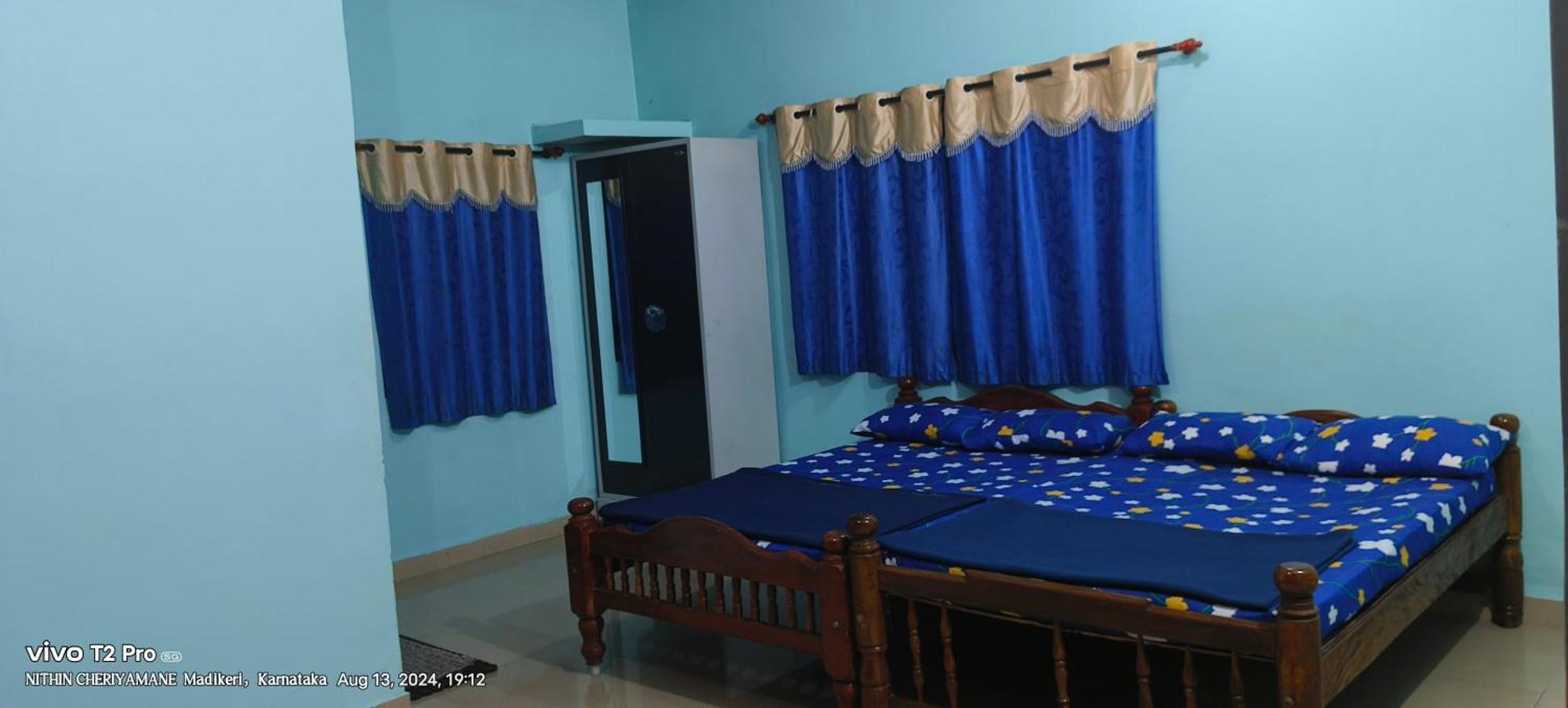 Nithin Homestay, Private 3Bedrooms House,Madikeri Extérieur photo